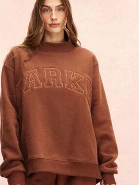 Parke varsity fleece Mockneck mocha